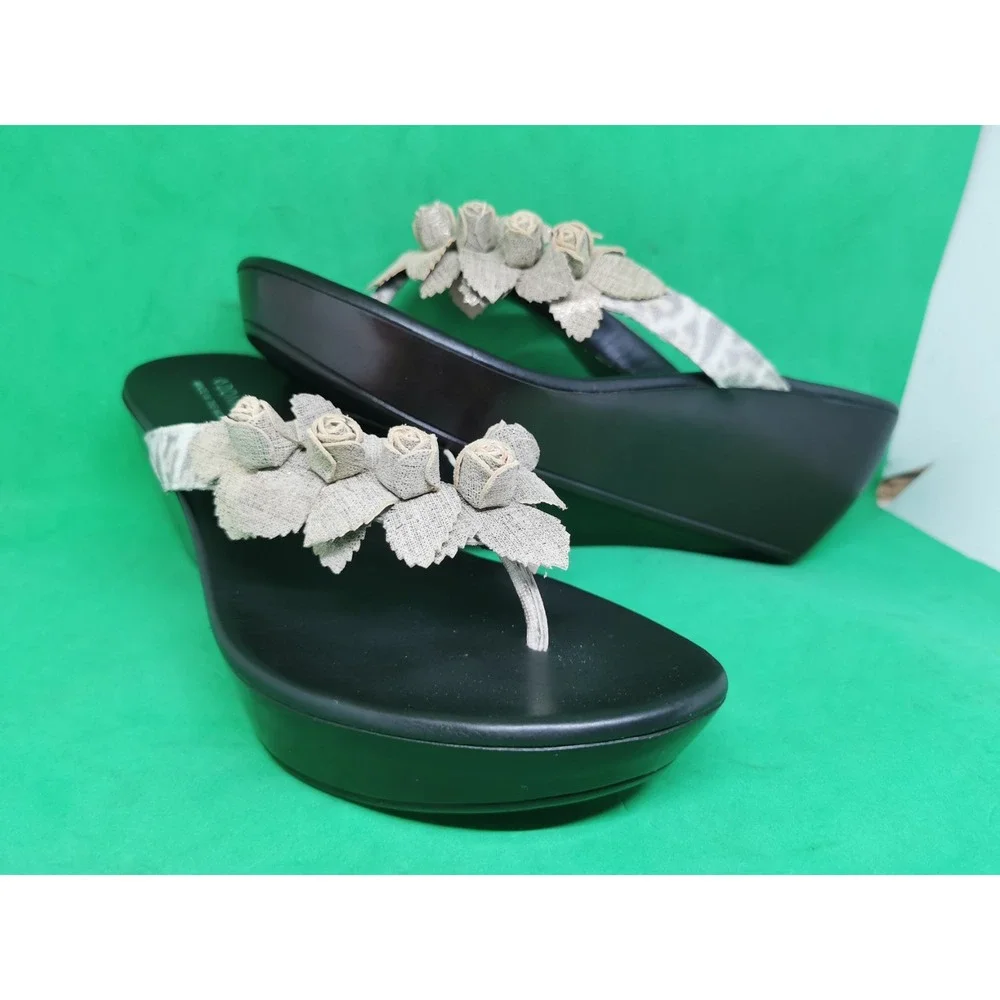 Donald J Pliner Ciss Floral Embellished Print Wedge Sandal Black Size 9M Italy